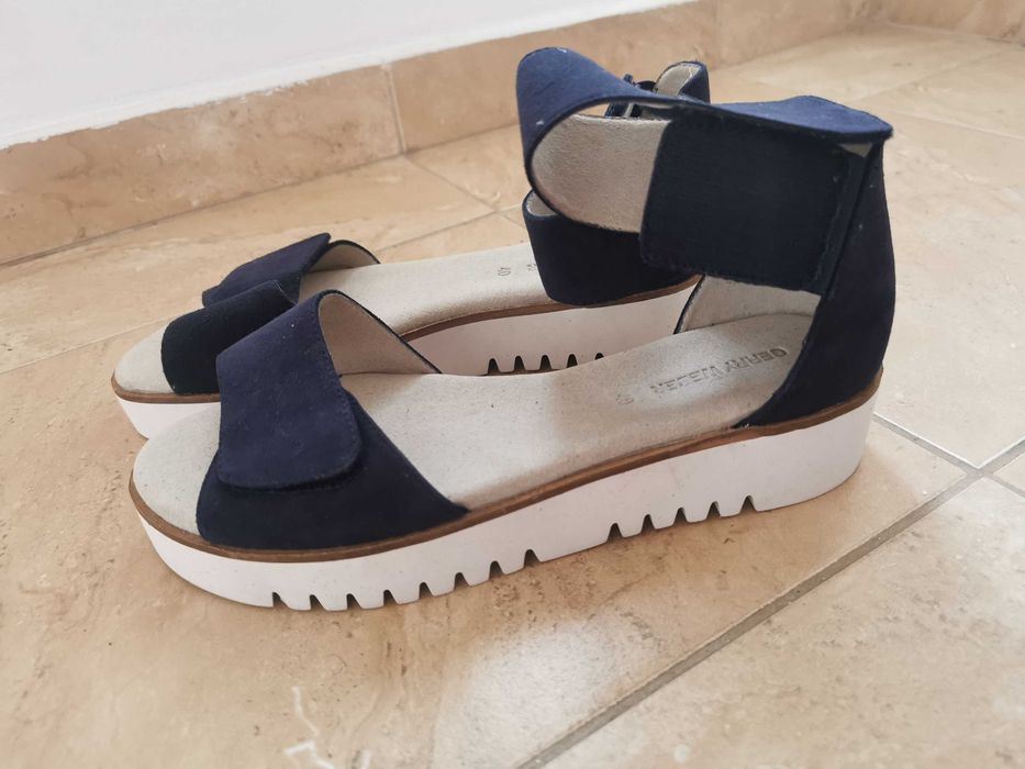 Sandale piele naturala interior exterior, efect de catifea