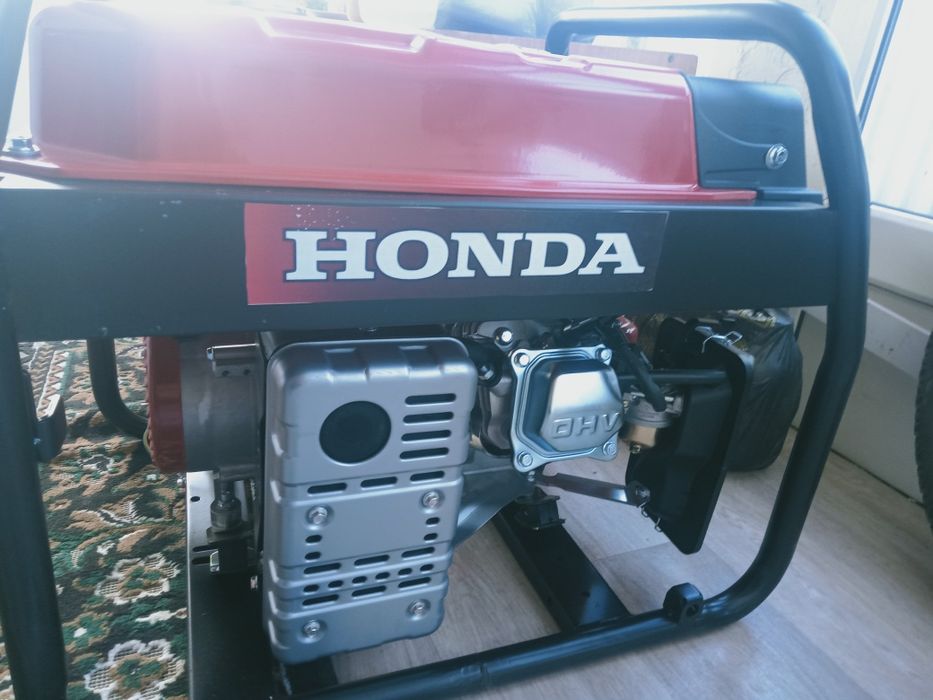 Генератор Хонда 5.8.