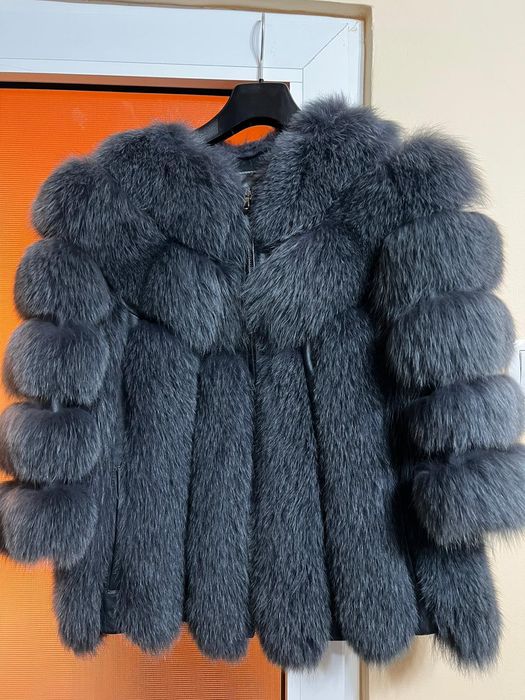 Blana gri de vulpe cu maneci 3/4, mărime M