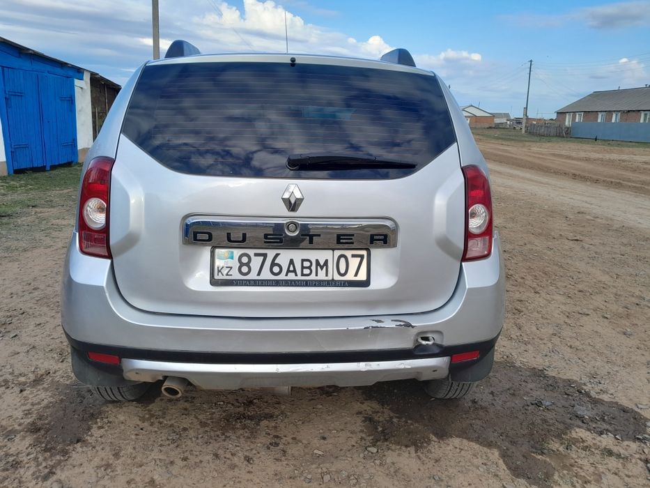 Срочно продам Рено Дастер.