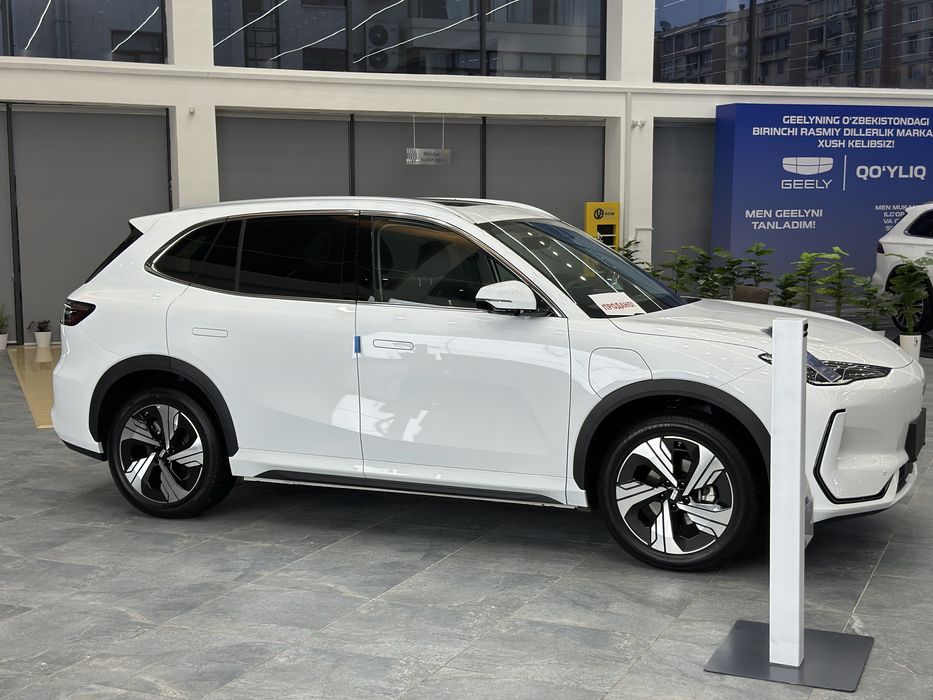 Geely ex5 Ev, toliq elekt 590 km zapas xod