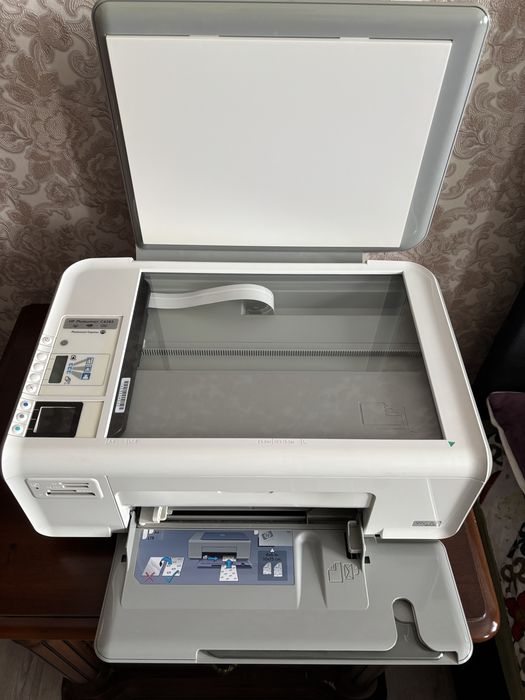 Срочно! Продаю МФУ HP PSC 4283