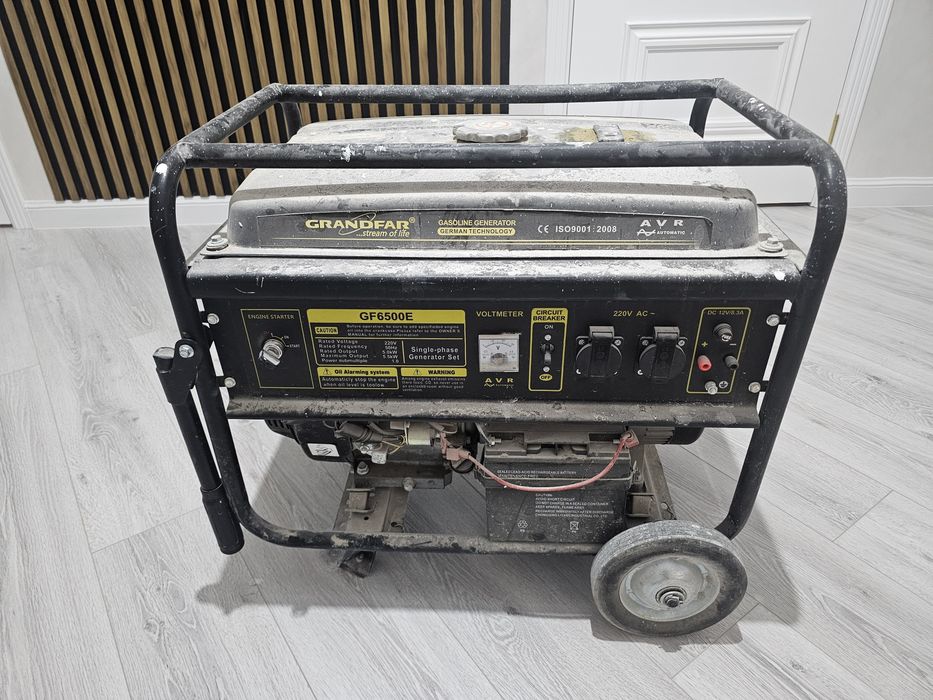 Генератор Grandfar GF6500E.