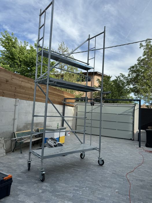 Inchiriez schela inchirieri schela turn schele aluminiu  otel