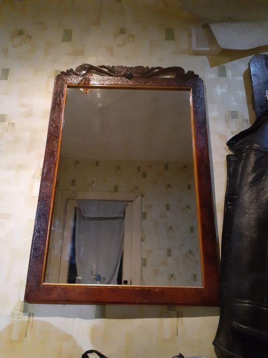 Зеркало в прихожую