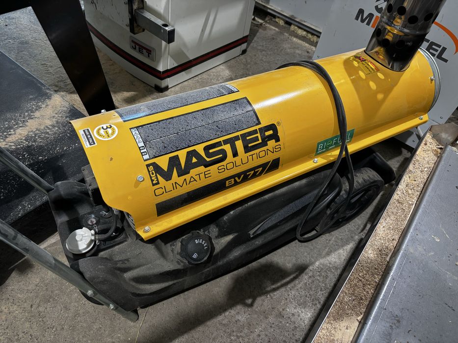 Дизелов калорифер с индиректно отопление Master BV 77 (20 kW)