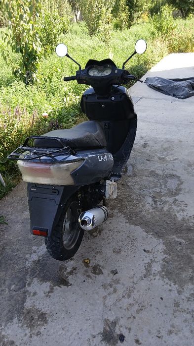 Real moto sotiladi benzinli