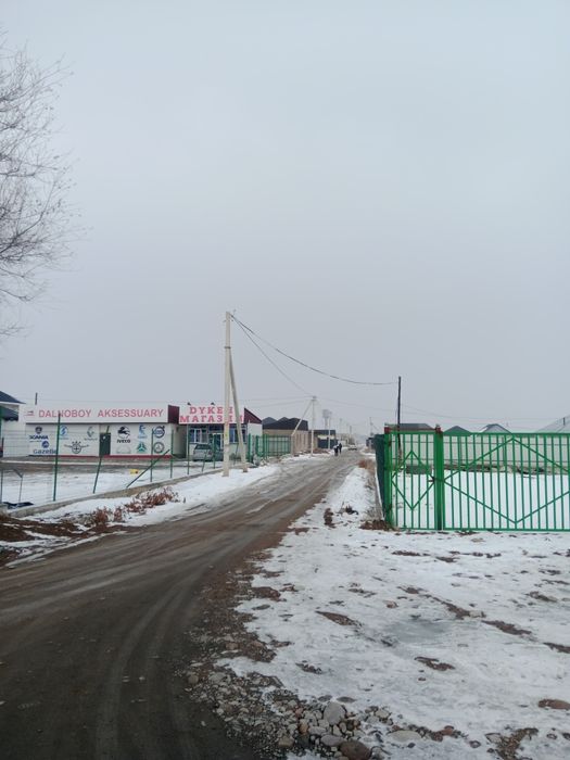 Продам недостроенный дом с участком