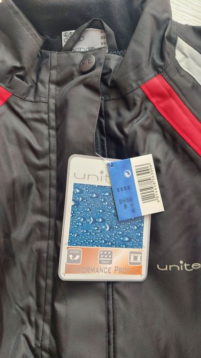 Нов дамски рейнов unitech ! Водоустойчив гащеризон подходящ за мотор!
