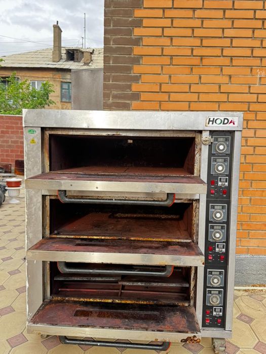 Продам духовку 380w