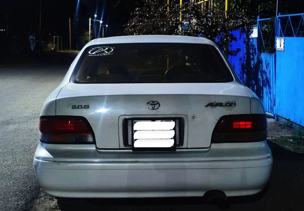 Продаётся TOYOTA AVALON 3.0 V6