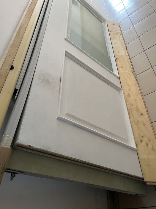 раковина тумбасы, вешалка, 2 есік, карниз,