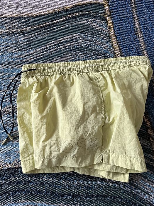 Hugo Boss - бански размер Л-М / Оригинал