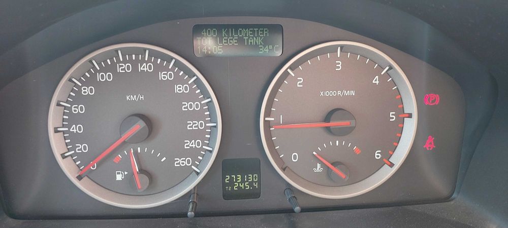 Vand/Schimb Volvo V50 2.0 Diesel (2005) - Manual 6 trepte | Cârlig |  Proprietar
