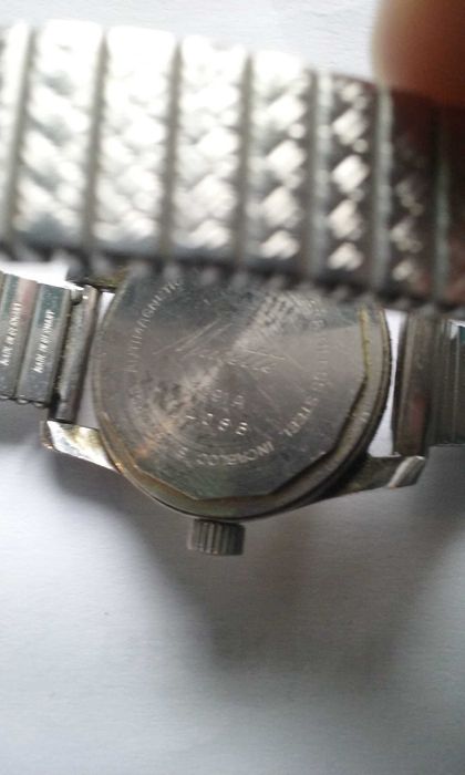 vand ceas mecanic elvetian Musette foarte rar de dame