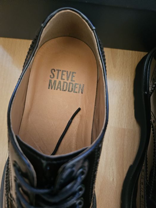 Pantofi Steven Madden lăcuiți din piele 40, 41, , 43, 45