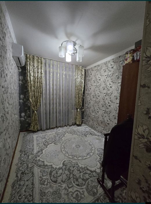 Yunusobod 7 kvartal 1 linya 4/3/4 uy Mebil texnikasi bn ipoteka