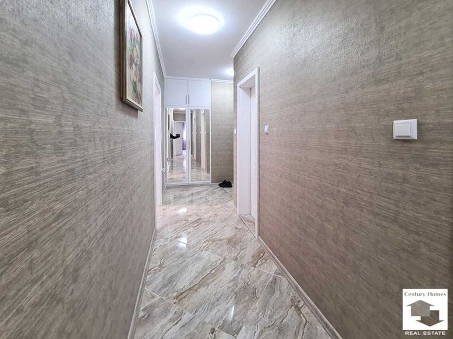 Продава се Четиристаен апартамент в Велико Търново, Колю Фичето - 109 кв.м за 2092 €/кв.м - Снимка #16