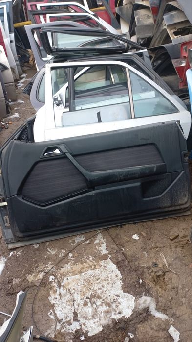 Дверные карты w124 мерседес купе