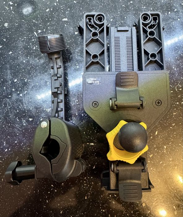 Стойка за теблет Hercules