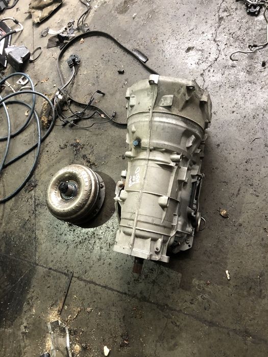 Скоростна кутия бмв 5 ф10/11 550хд 381 ( skorostna kutiq bmw 5 f10/11