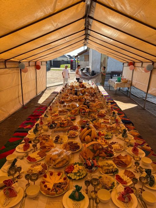 Продается палатка , полный комплект