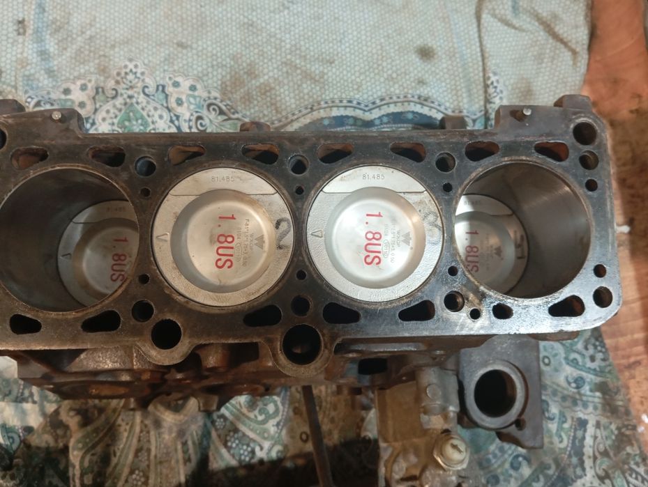 Двигатель Фольксваген 1.8