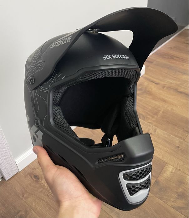 Каска 661 Reset Mips Contour Black ; Очила 661 Radia Goggles Black