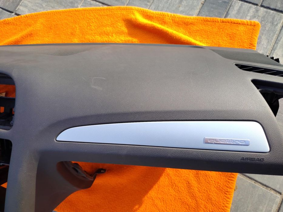 Plansa bord Audi Q5 8R 2008-2016 + Airbag Passager