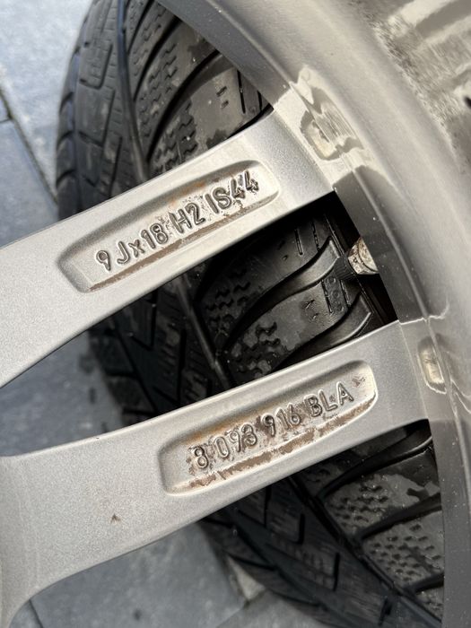 Jante originale BMW seria 5 (G30,G31) R18 M664 Anvelope iarnă