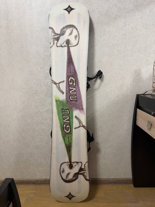 Продам сноуборд