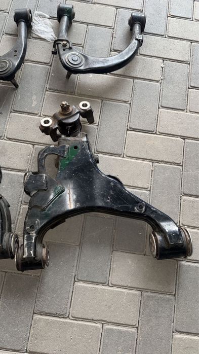 Рычаг Tlc200 lx570
