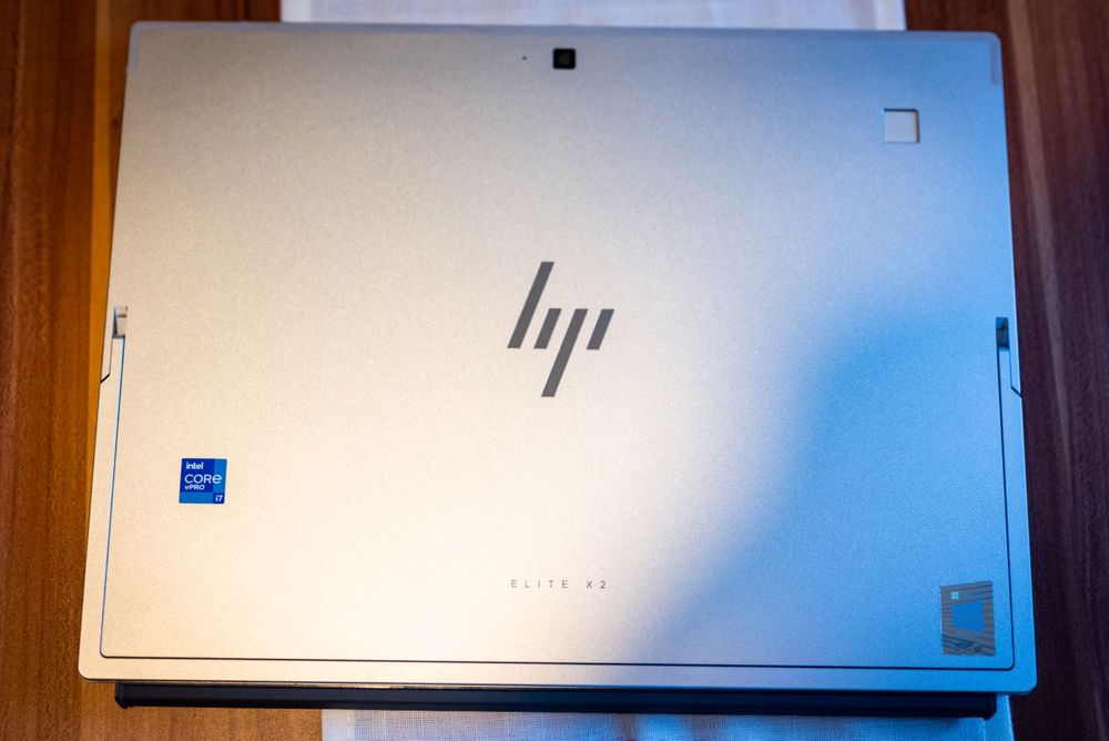 HP Elite x2 G8 Tablet