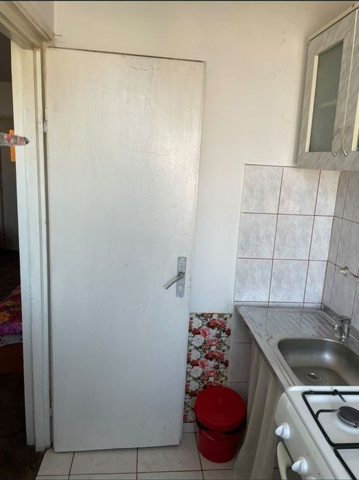 Garsonieră 31 mp, Brazda lui Novac