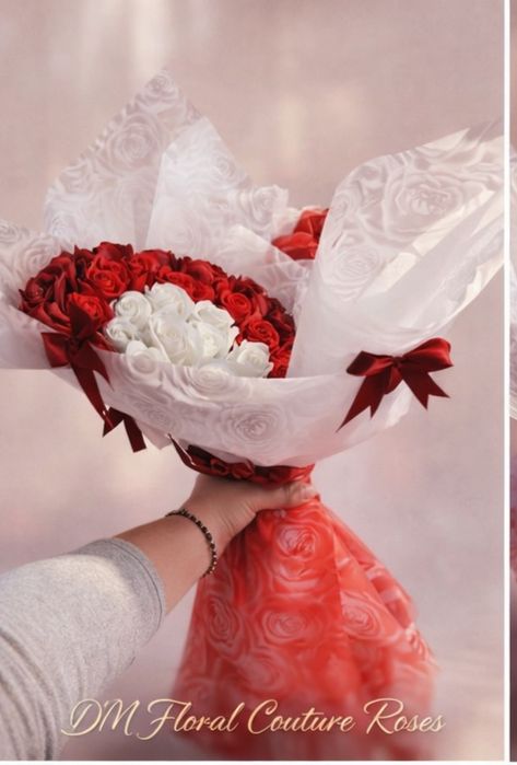 Вечни сътенени и ароматни съпунени Рози