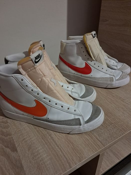 Vând nike blazer
