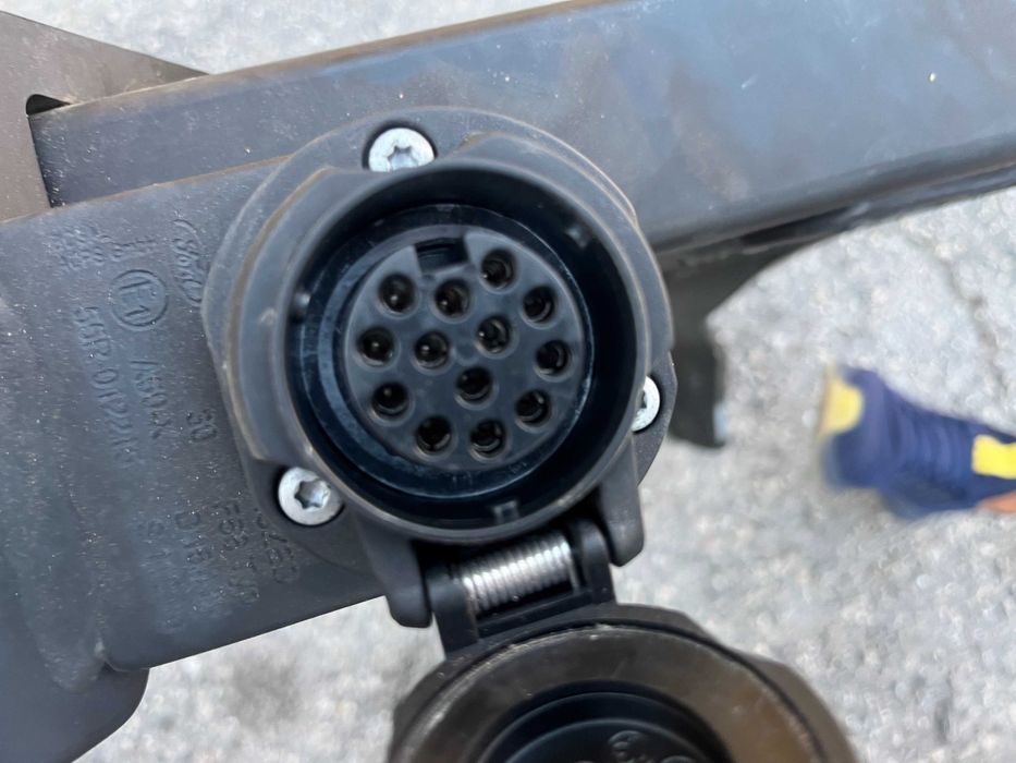 Чисто нов теглич за Ford Transit Форд Транзит