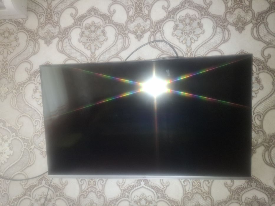 Продается телевизор 43 диагональ Артель