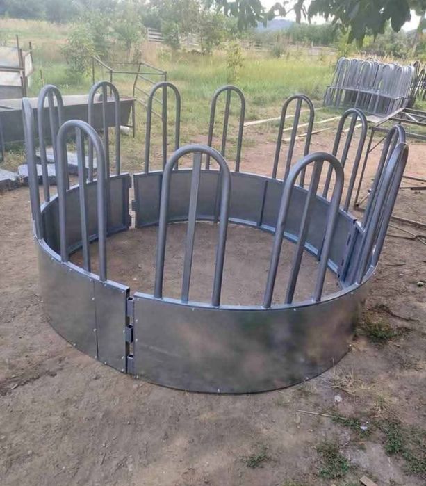 De vânzare iesle de oi și vaci