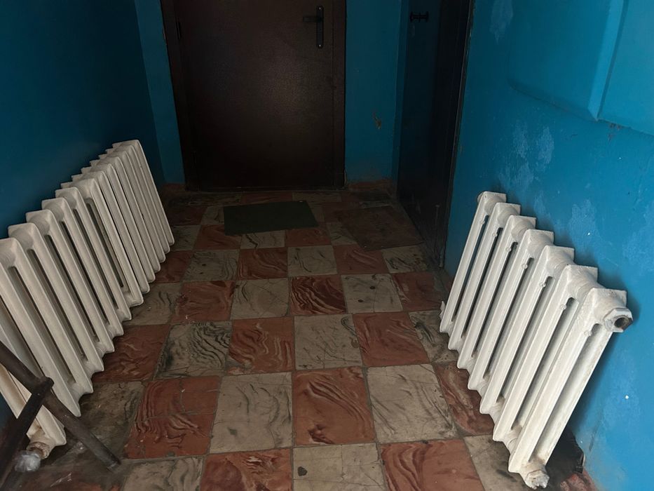 Продам б/у батареи