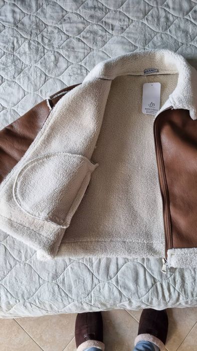 Кафяво кожено яке