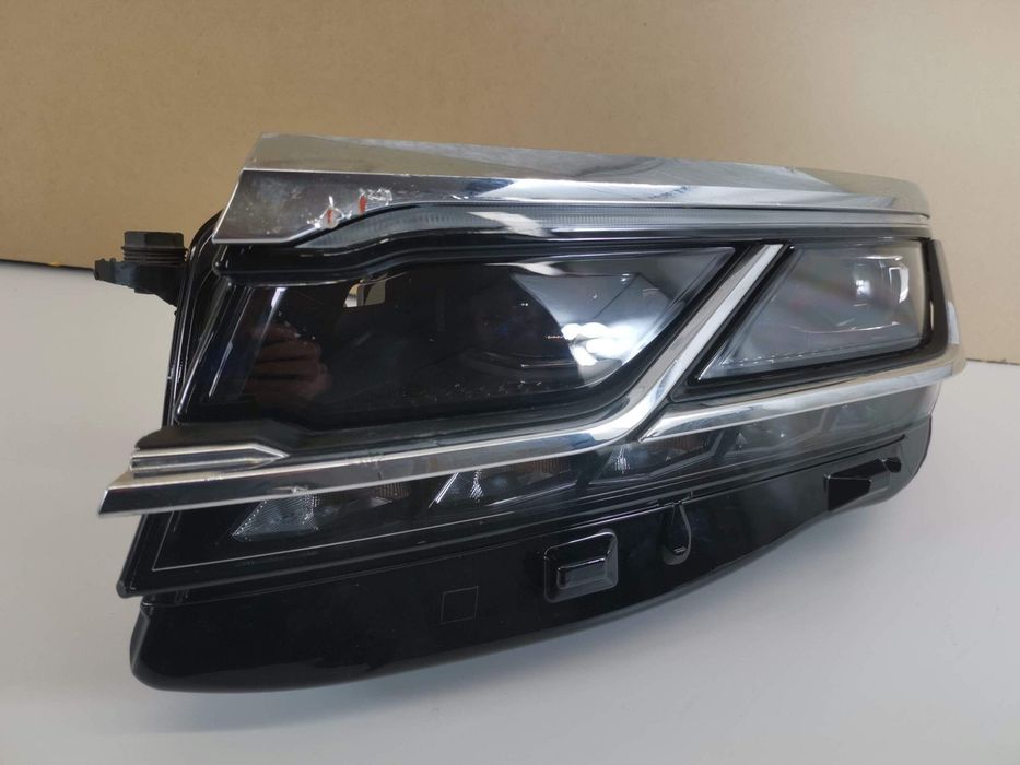 Фар Ляв Пълен Led Фолксваген / Volkswagen Touareg Поколение 3 CR Ориги
