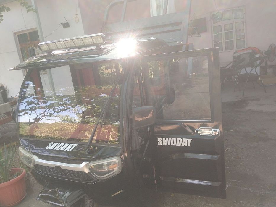 Kamenkali mototsikl sotiladi sifatli elektronni xarajatsiz yuk oladi