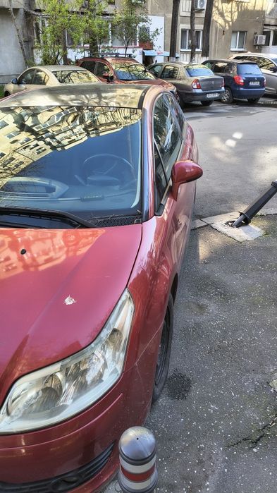 Vând Citroen C4 sport