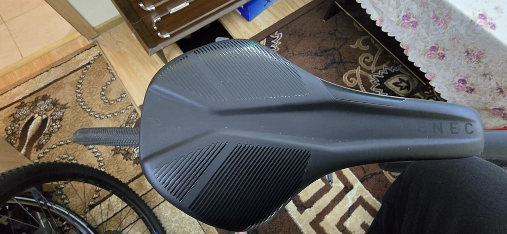 Гравел Cube Карбонов Гравел Cube Nuroad C:62 Рro НОВ в Магазински вид