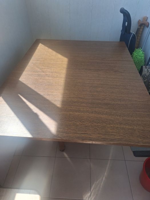 Продается Стол раздвижной
