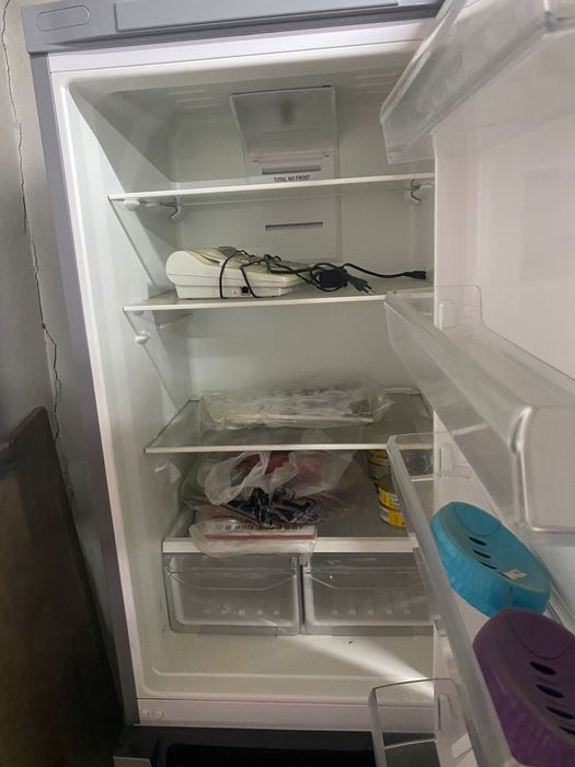 Холодильник  Indesit