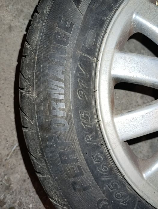 4 броя джанти 5х100 с летни гуми 195/65/ 15 цола