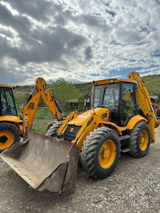 Buldoexcavator  JCB 4CX AN 2005