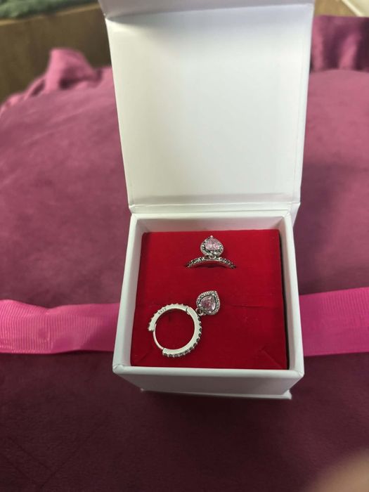 Сребърни обеци много красиви